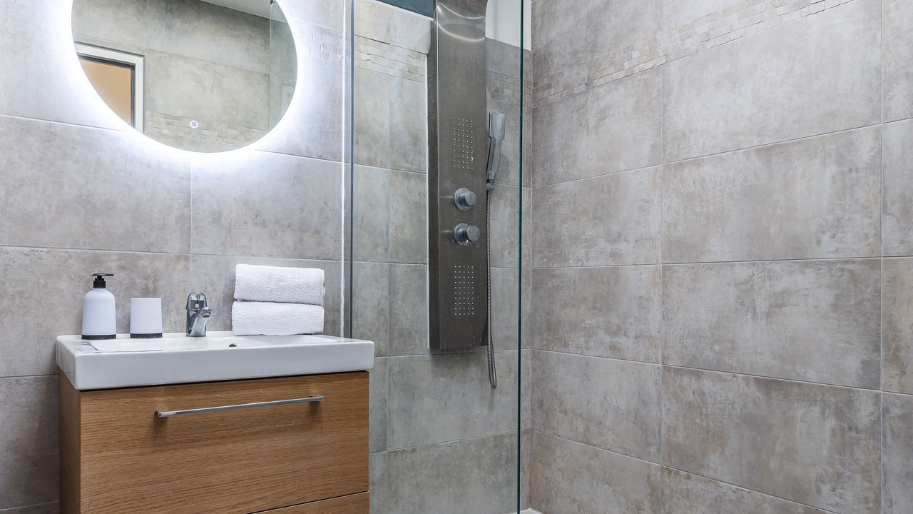 Photo of Bathroom in Villejuif