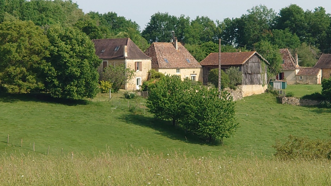 Photo of Others in Couze-et-Saint-Front
