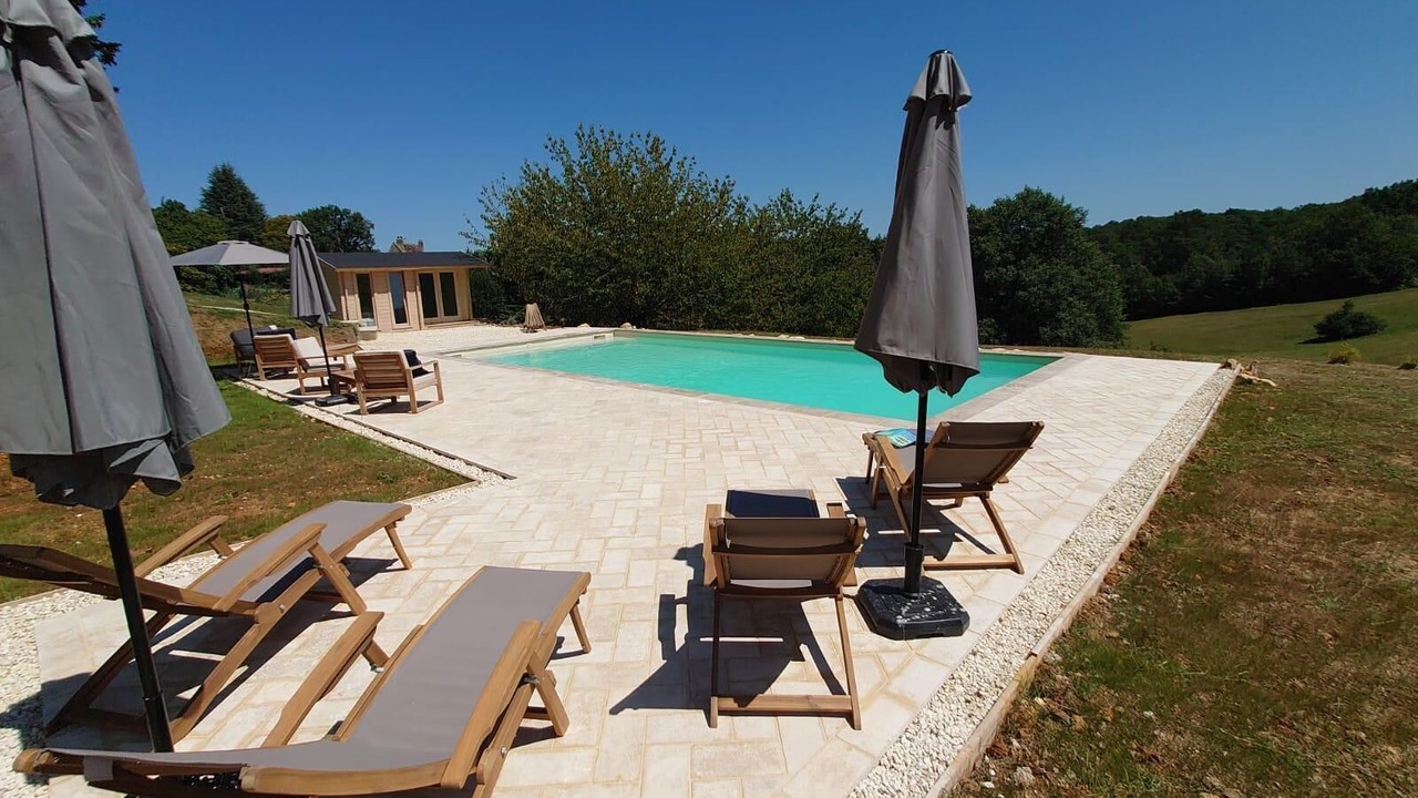 Photo of Others in Couze-et-Saint-Front