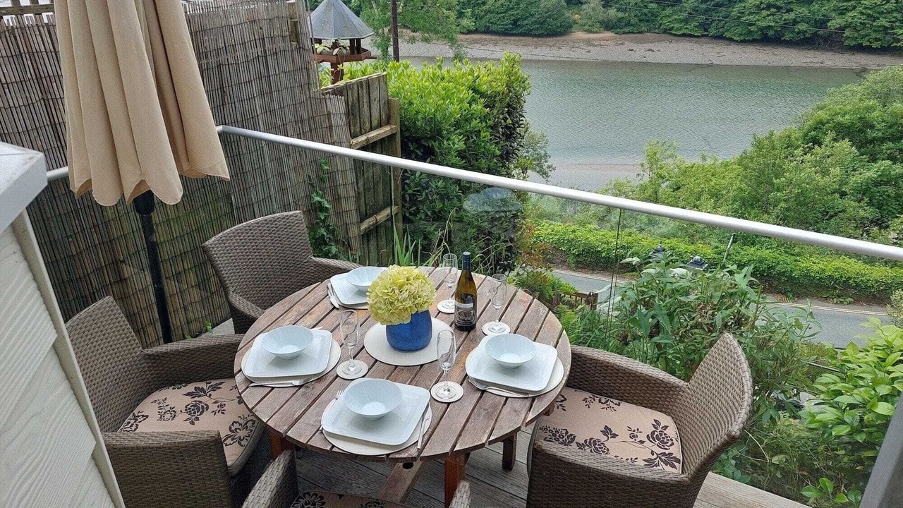 Photo of Outdoor in Looe