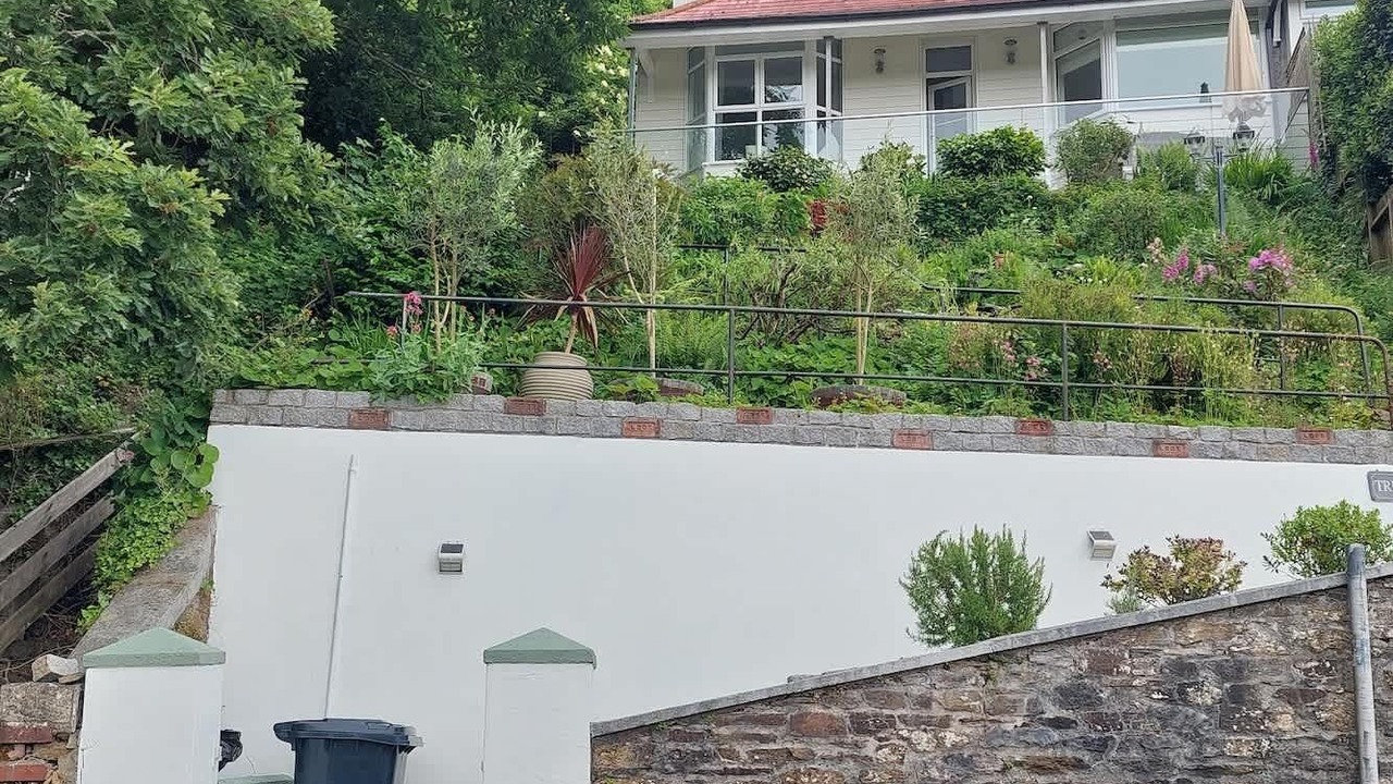 Photo of Outdoor in Looe