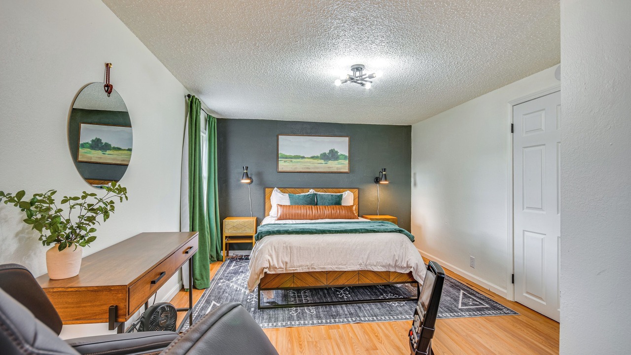 Photo of Bedroom in Jefferson City