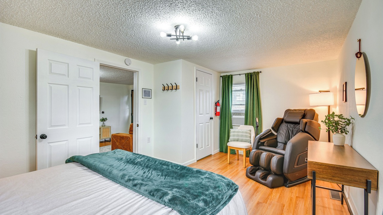 Photo of Bedroom in Jefferson City