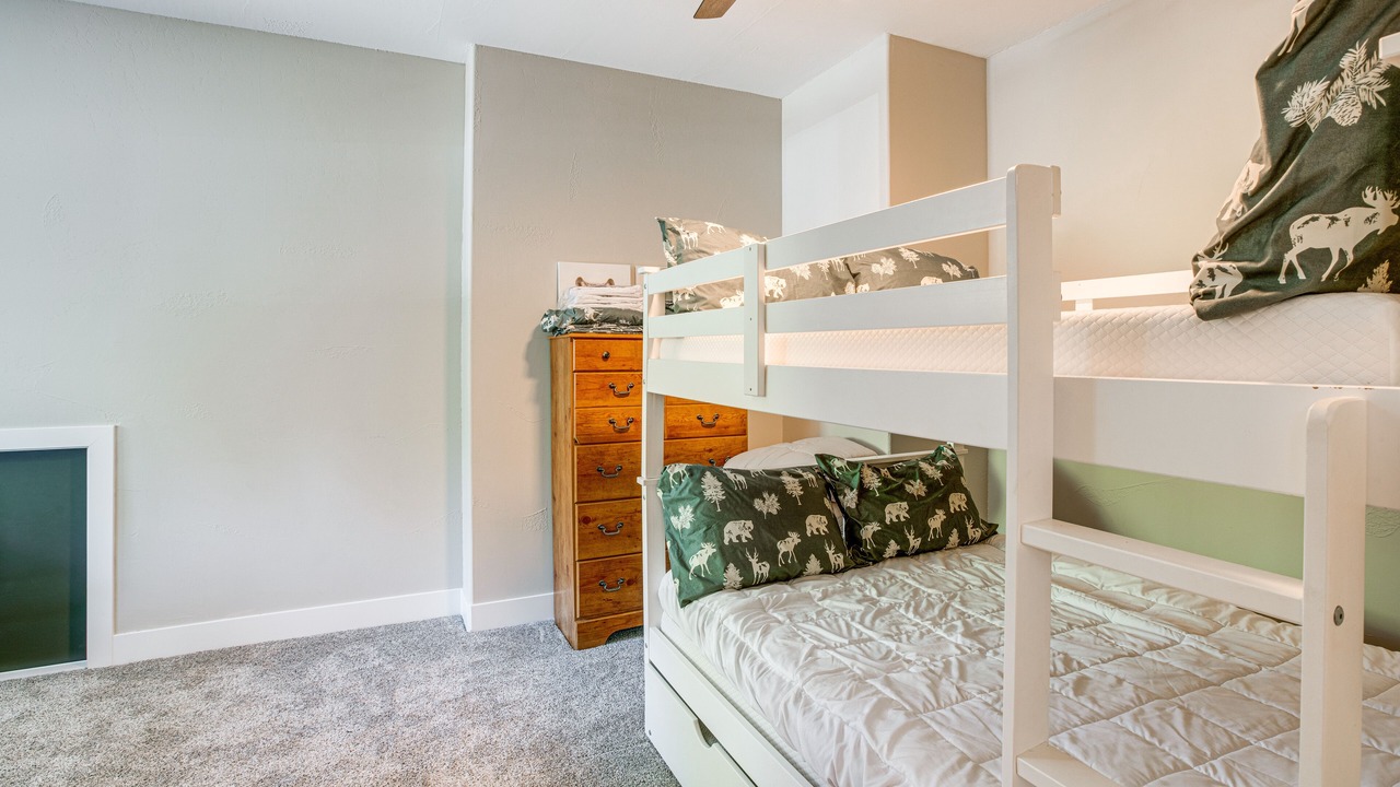 Photo of Bedroom in Arnold