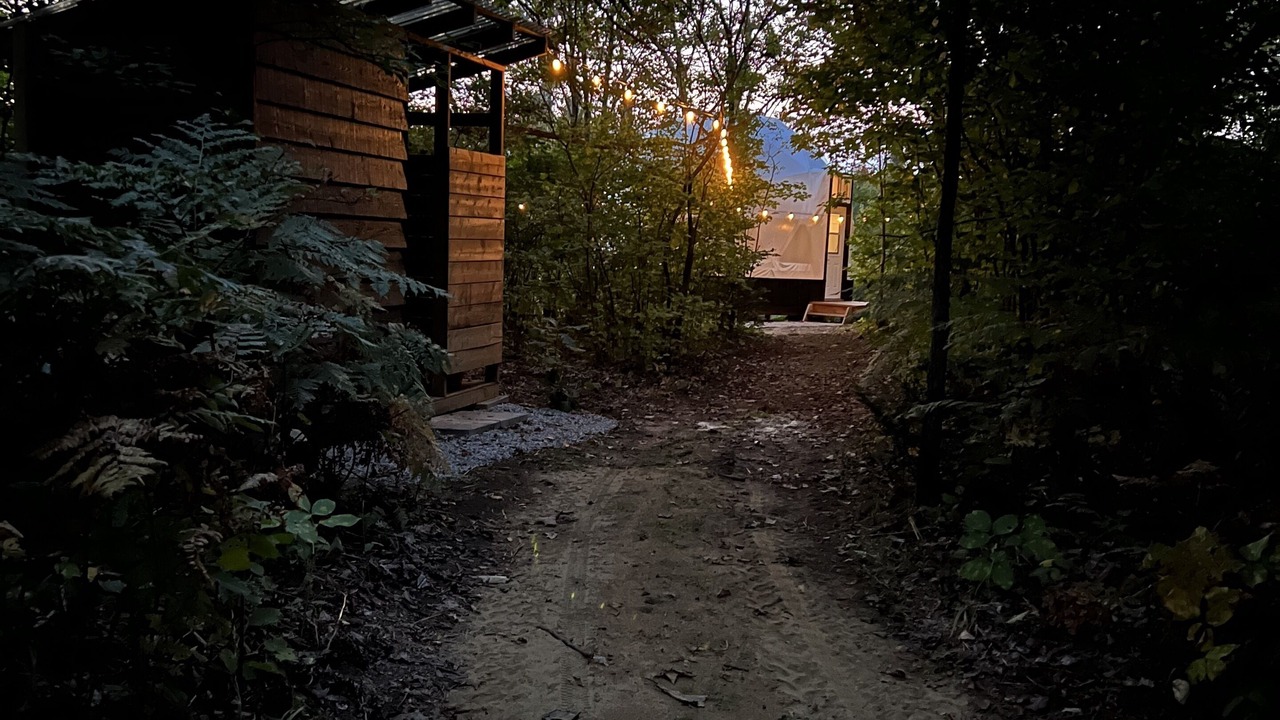 Photo of Outdoor in Broadbent