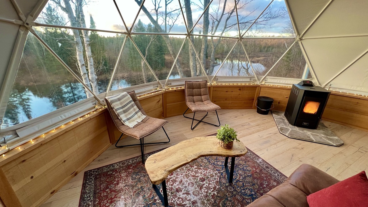 Photo of Livingroom in Broadbent