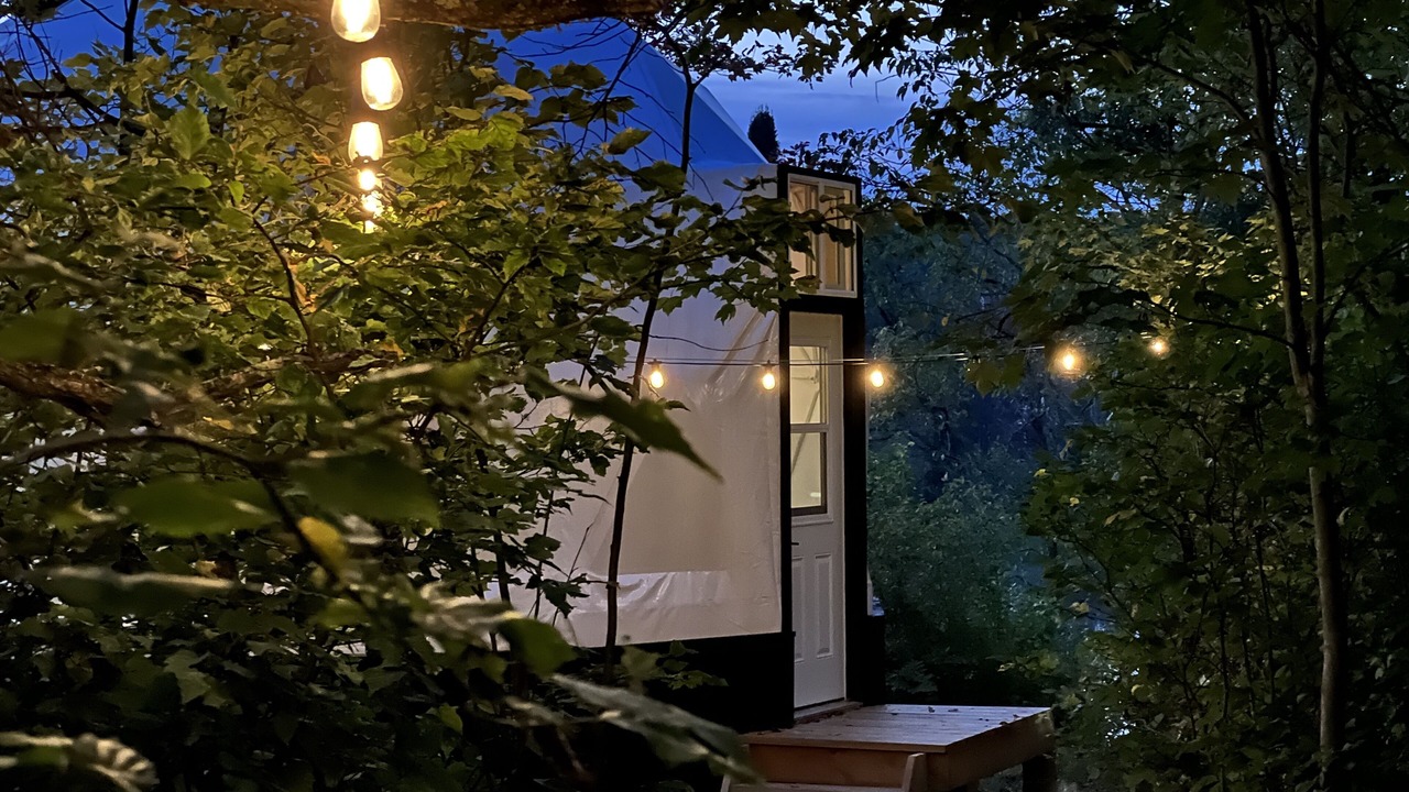 Photo of Outdoor in Broadbent