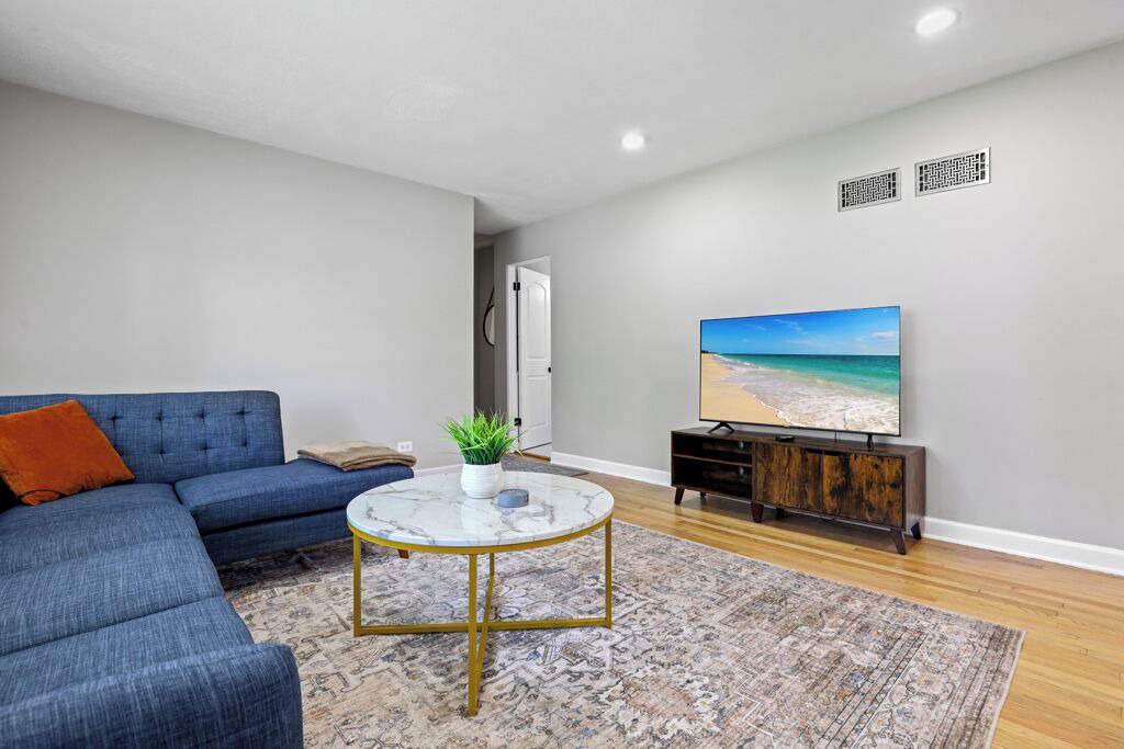 Photo of Livingroom in La Grange Park