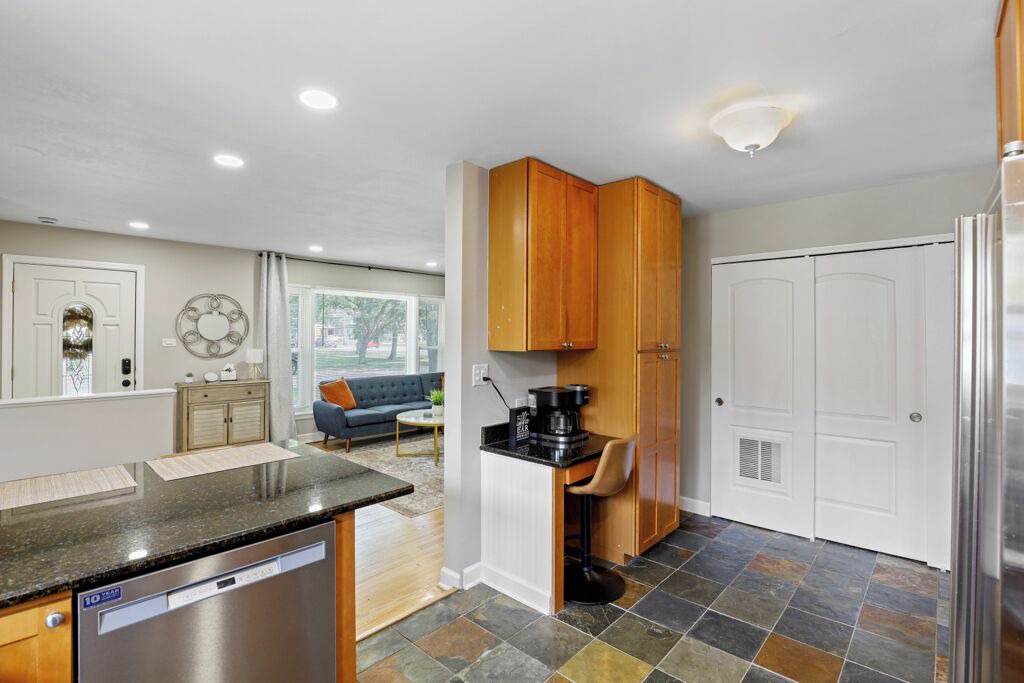 Photo of Others in La Grange Park