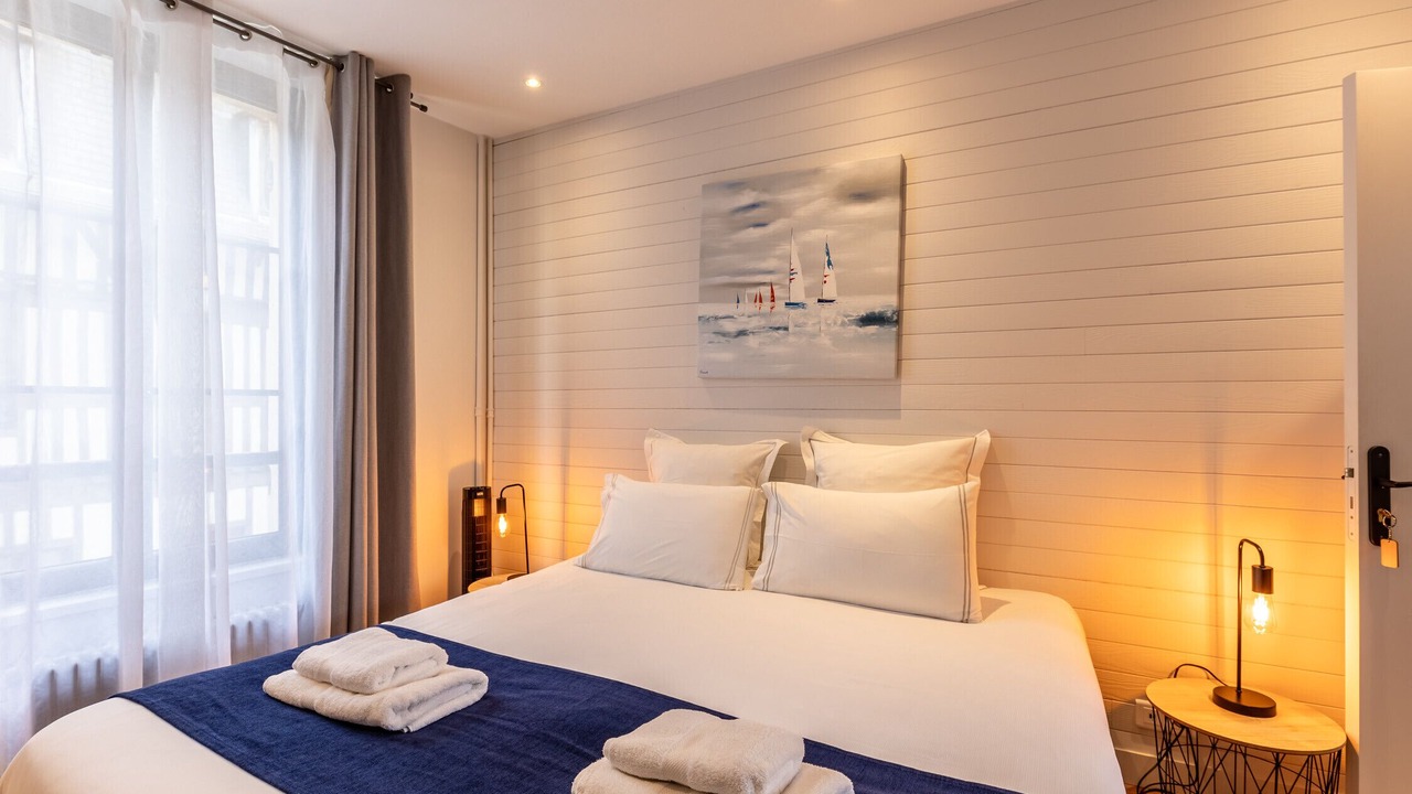 Photo of Bedroom in Honfleur