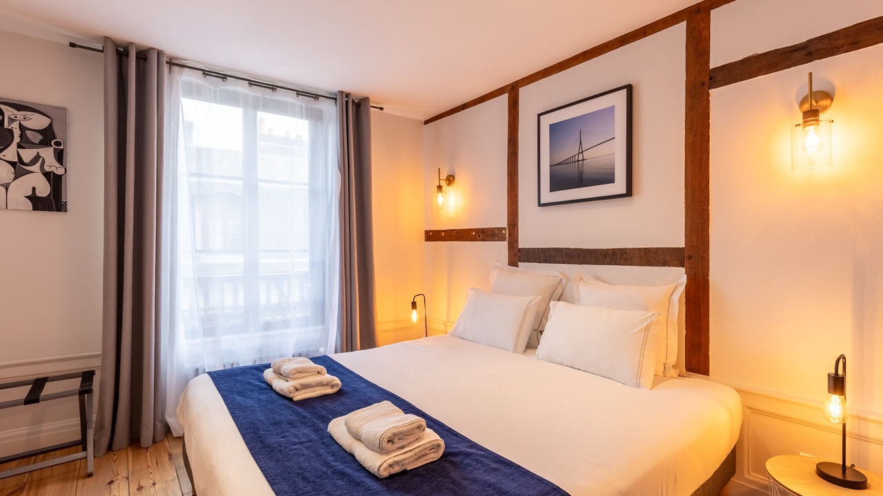 Photo of Bedroom in Honfleur