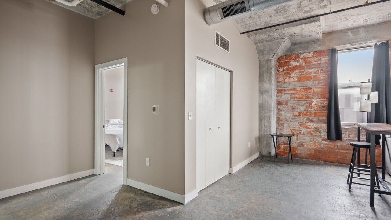 Photo of Bedroom in Downtown