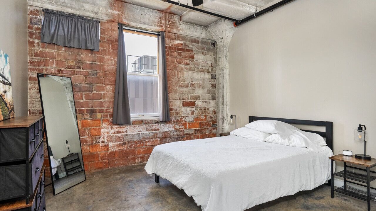 Photo of Bedroom in Downtown