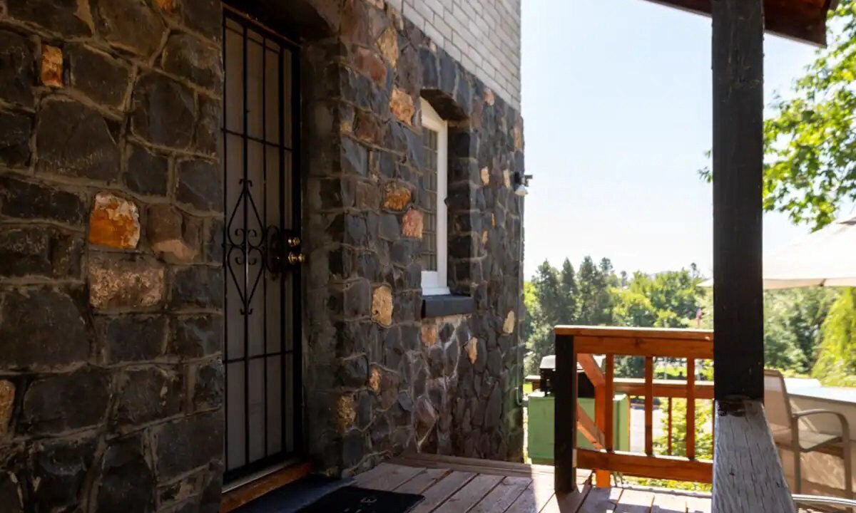 Photo of Patio Balcony in Downtown Klamath Falls