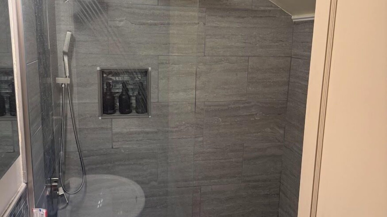 Photo of Bathroom in Downtown Klamath Falls
