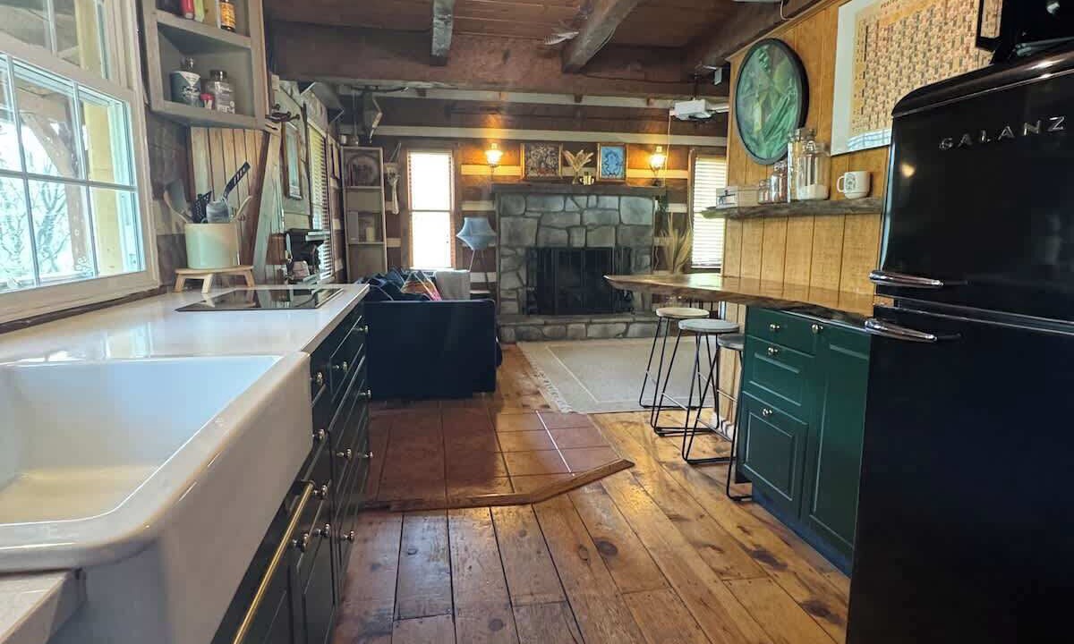 Photo of Kitchen in Linden