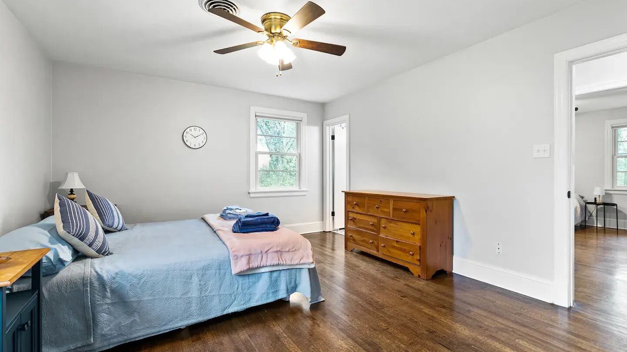 Photo of Bedroom in North Chesterfield