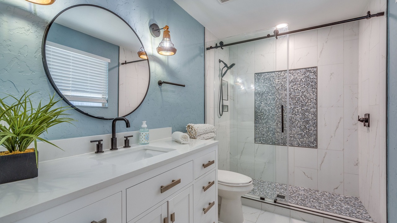Photo of Bathroom in Lavon