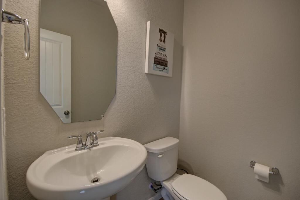 Photo of Bathroom in Rosenberg