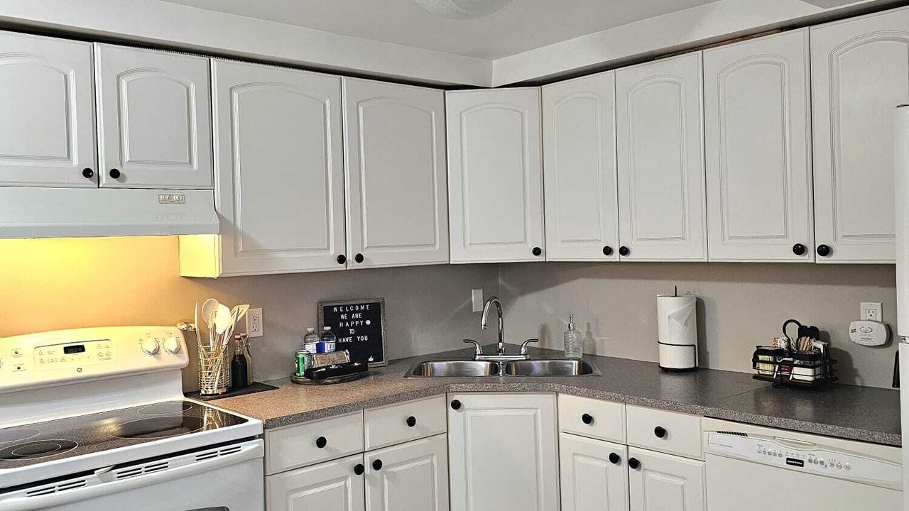 Photo of Kitchen in Merritton