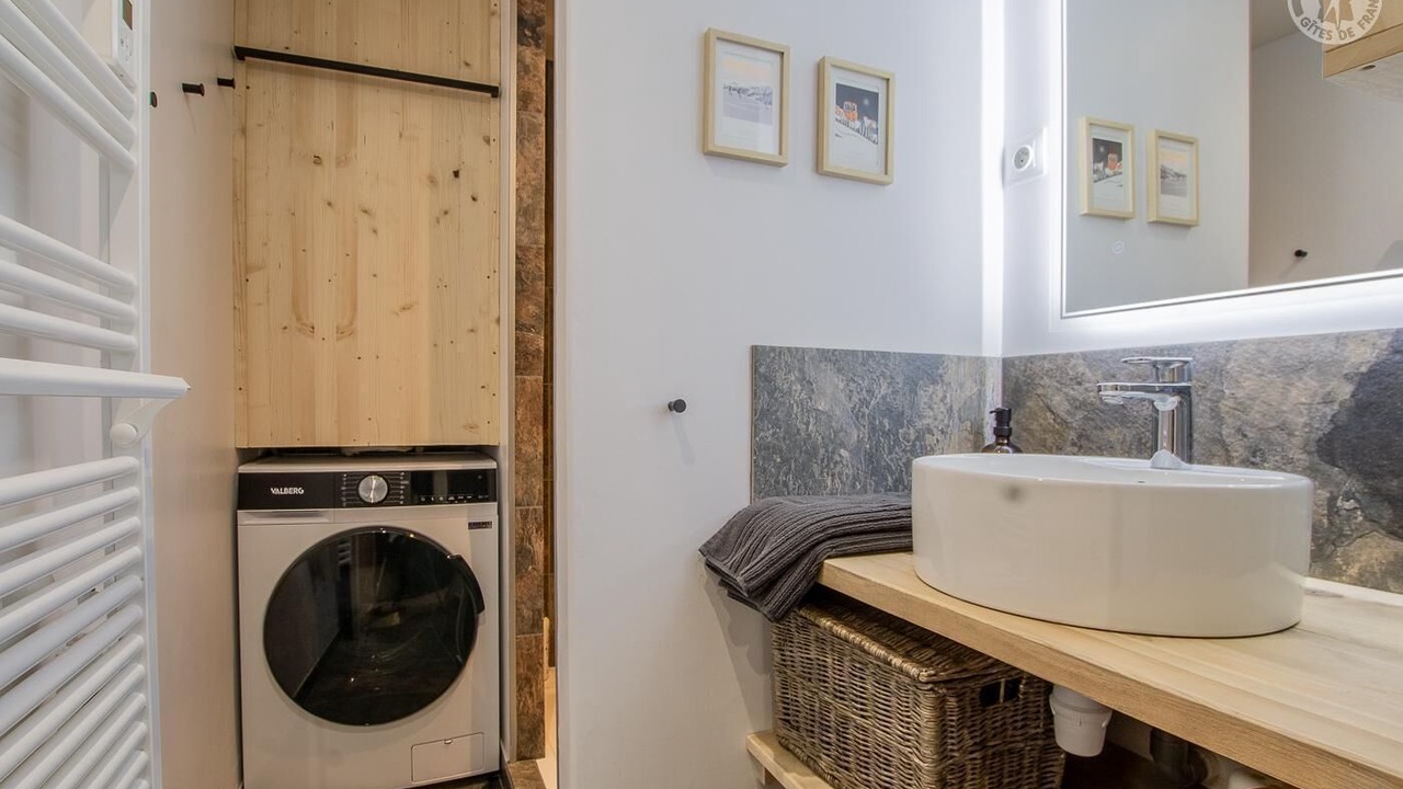 Photo of Bathroom in Les Deserts