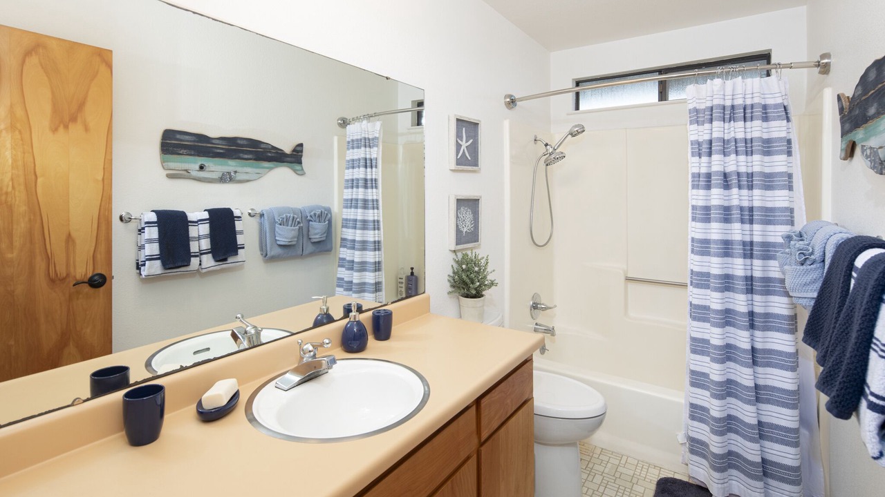 Photo of Bathroom in Cayucos