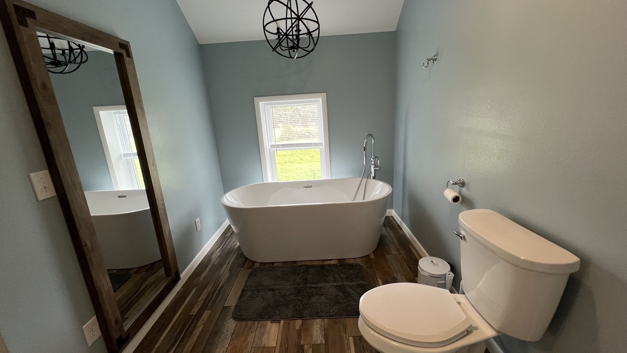 Photo of Bathroom in Boss