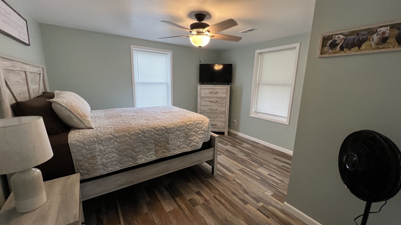 Photo of Bedroom in Boss