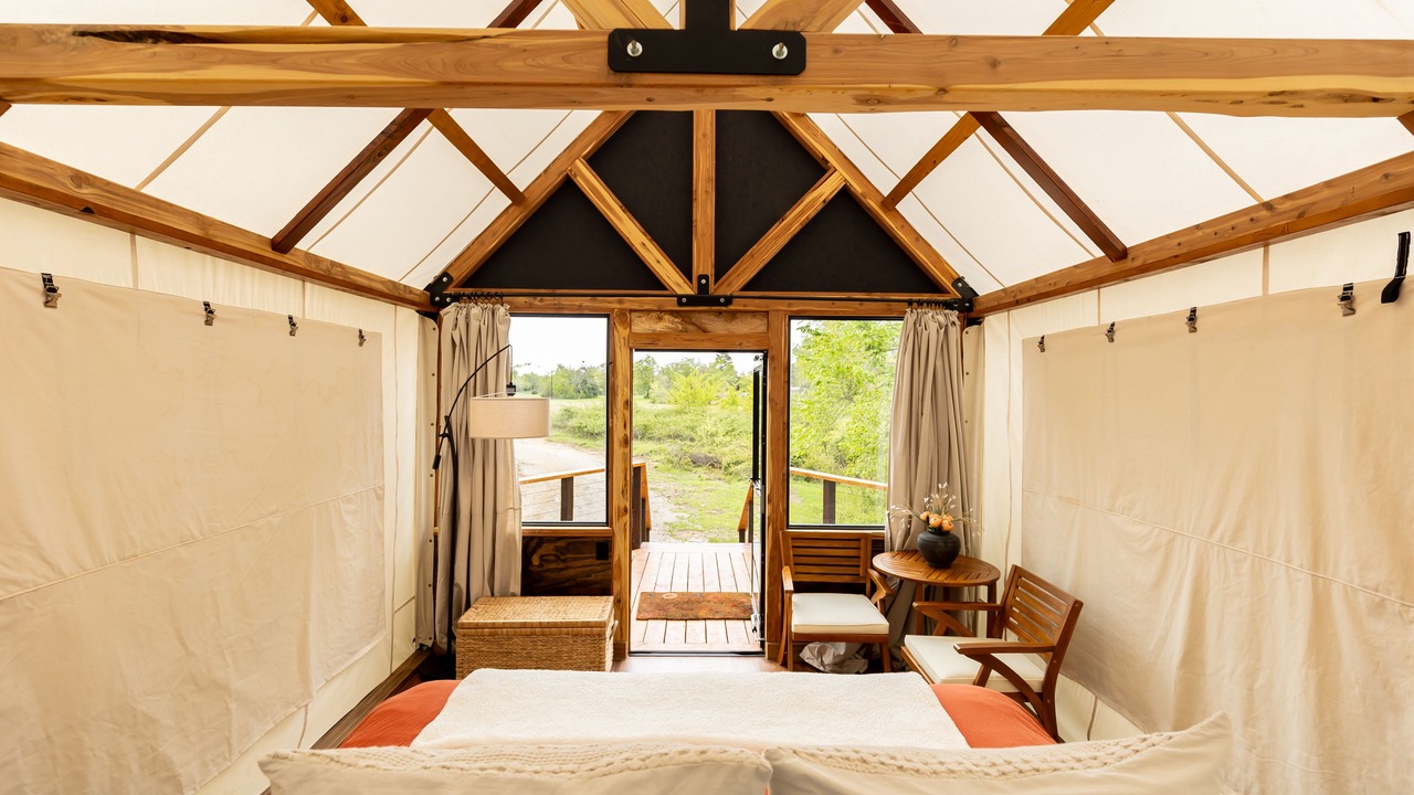 Photo of Bedroom in Sulphur Springs