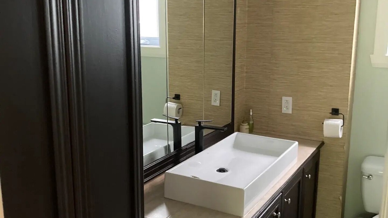 Photo of Bathroom in Vieux-Limoilou