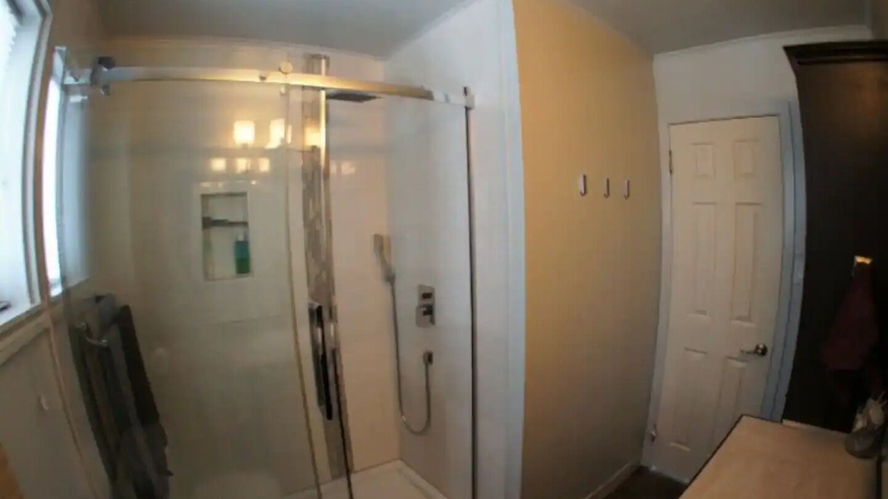 Photo of Bathroom in Vieux-Limoilou