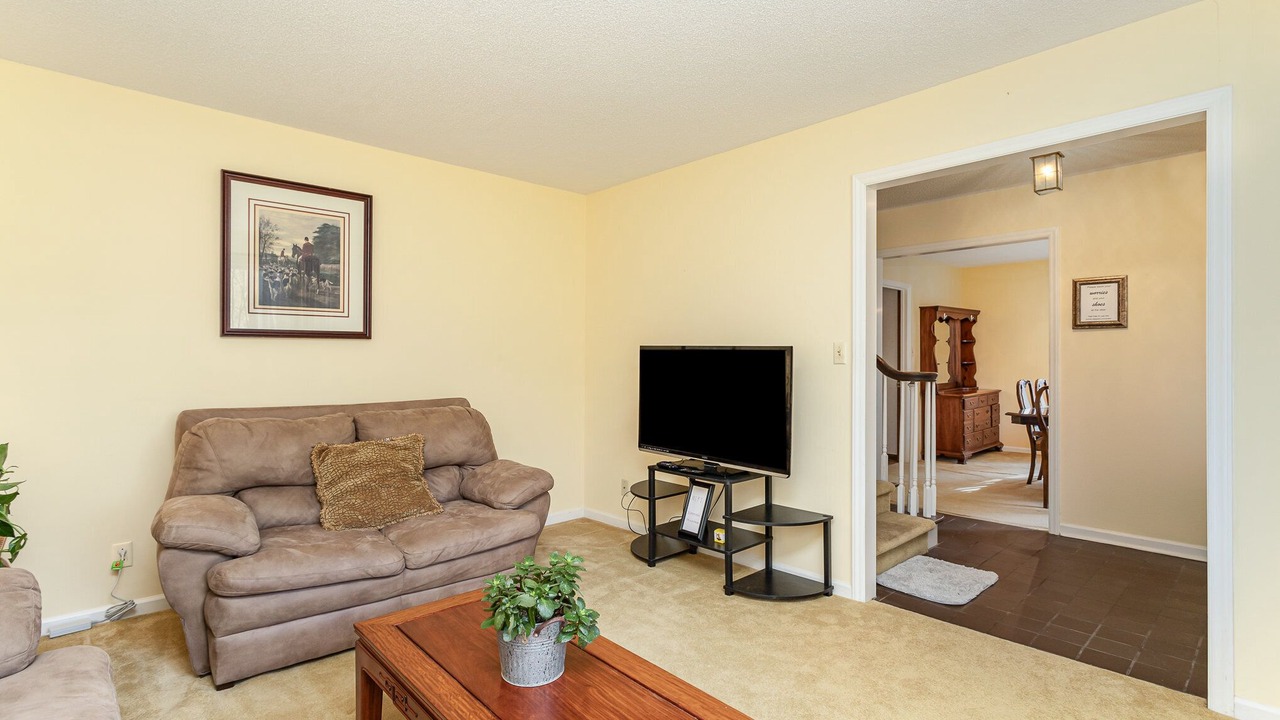 Photo of Livingroom in Durham