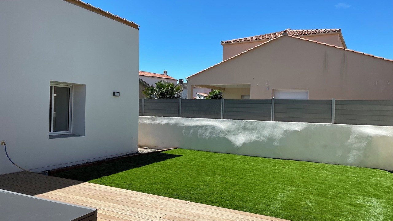 Photo of Patio Balcony in Jard-sur-Mer
