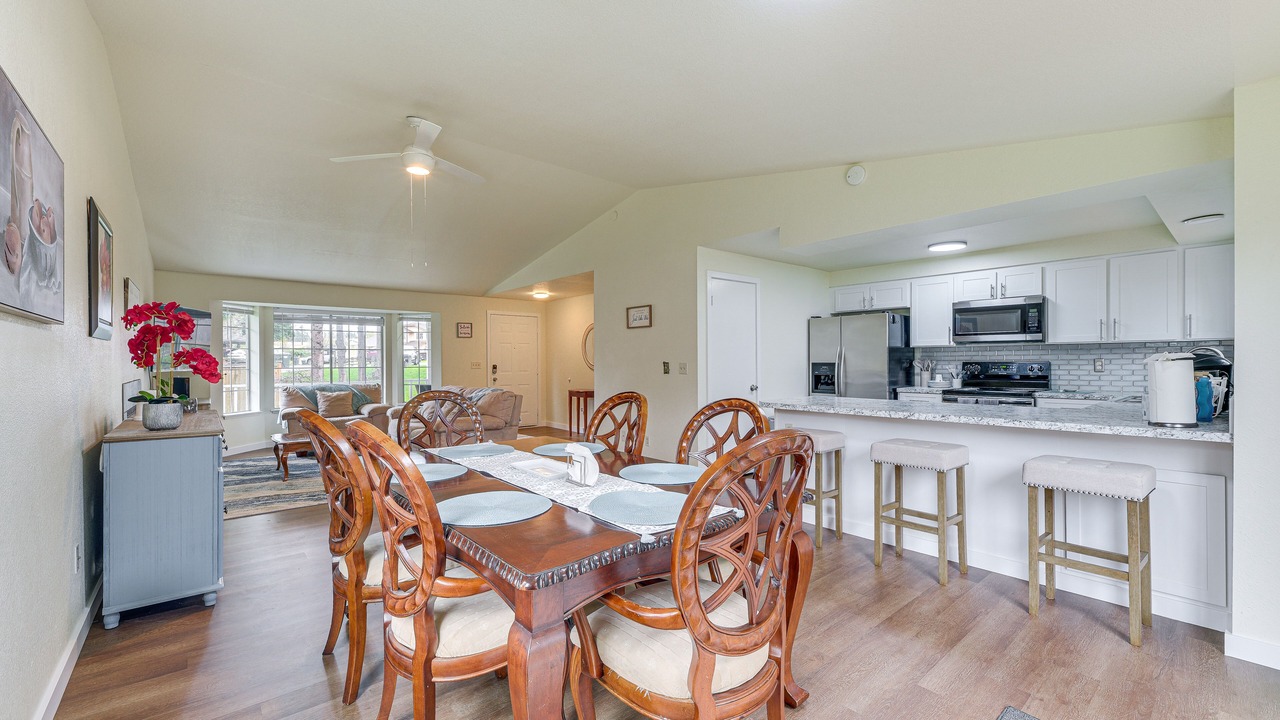 Photo of Others in Tanglewilde-Thompson Place