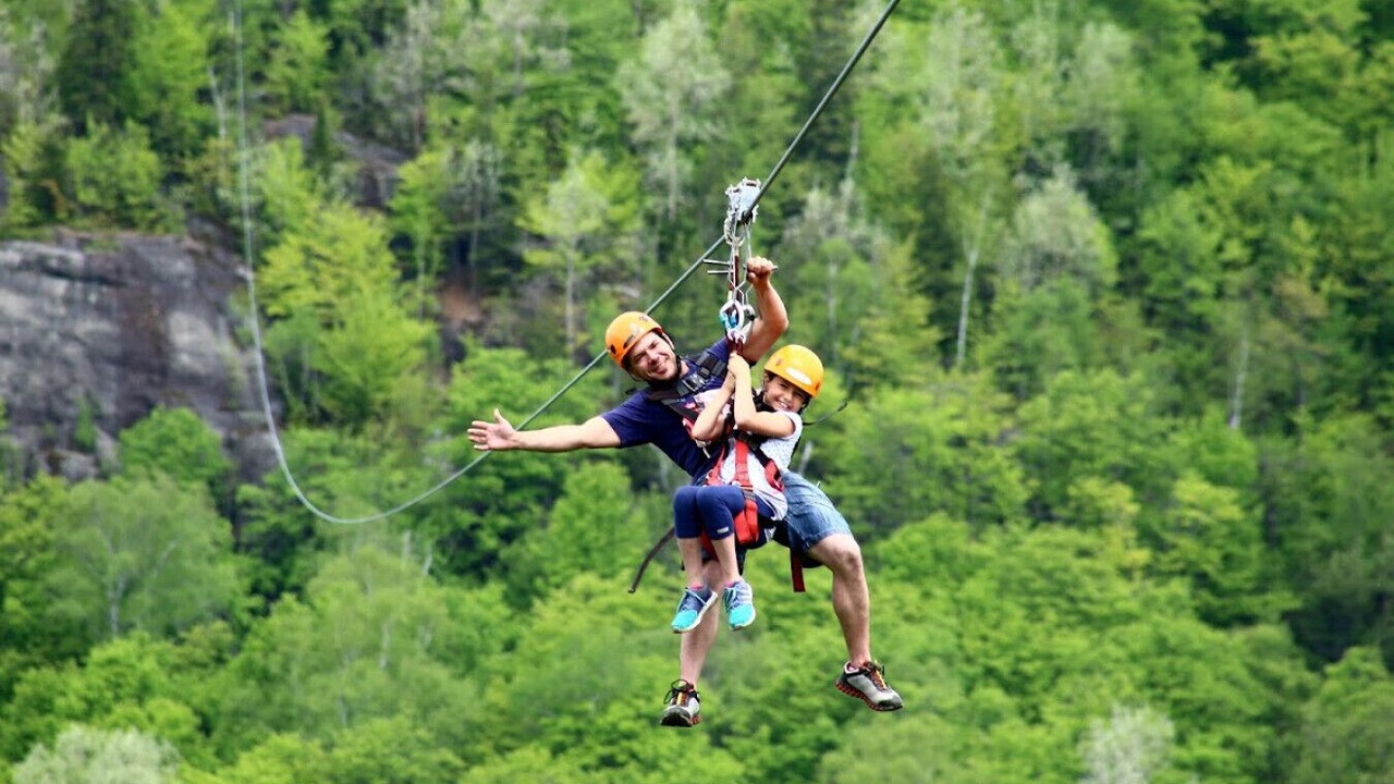 Photo of Others in St-Adolphe-d'Howard