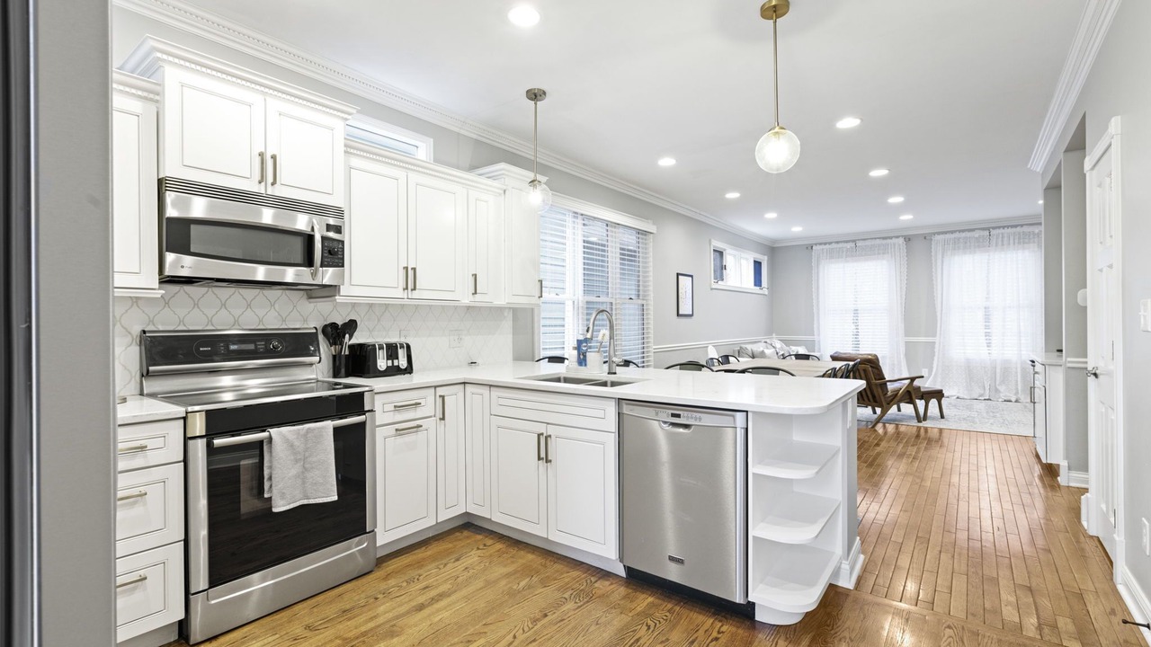 Photo of Kitchen in Chatham-Arch
