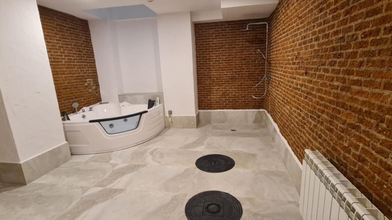 Photo of Bathroom in Embajadores