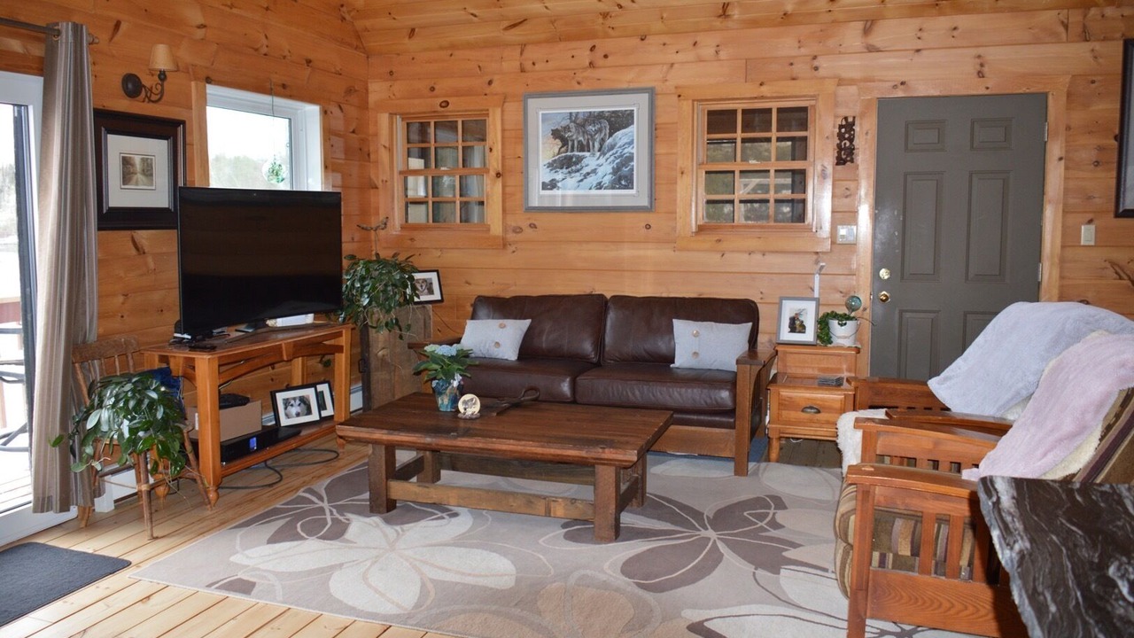 Photo of Livingroom in Timiskaming District