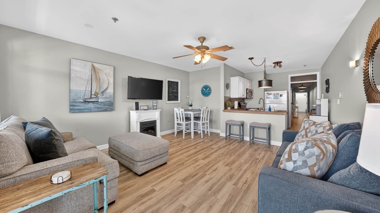 Photo of Livingroom in Smith Mountain Lake