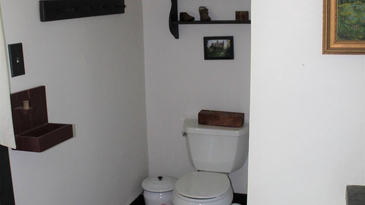 Photo of Bathroom in Wagontown