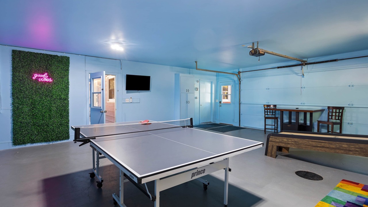 Photo of Bedroom in Norton Shores