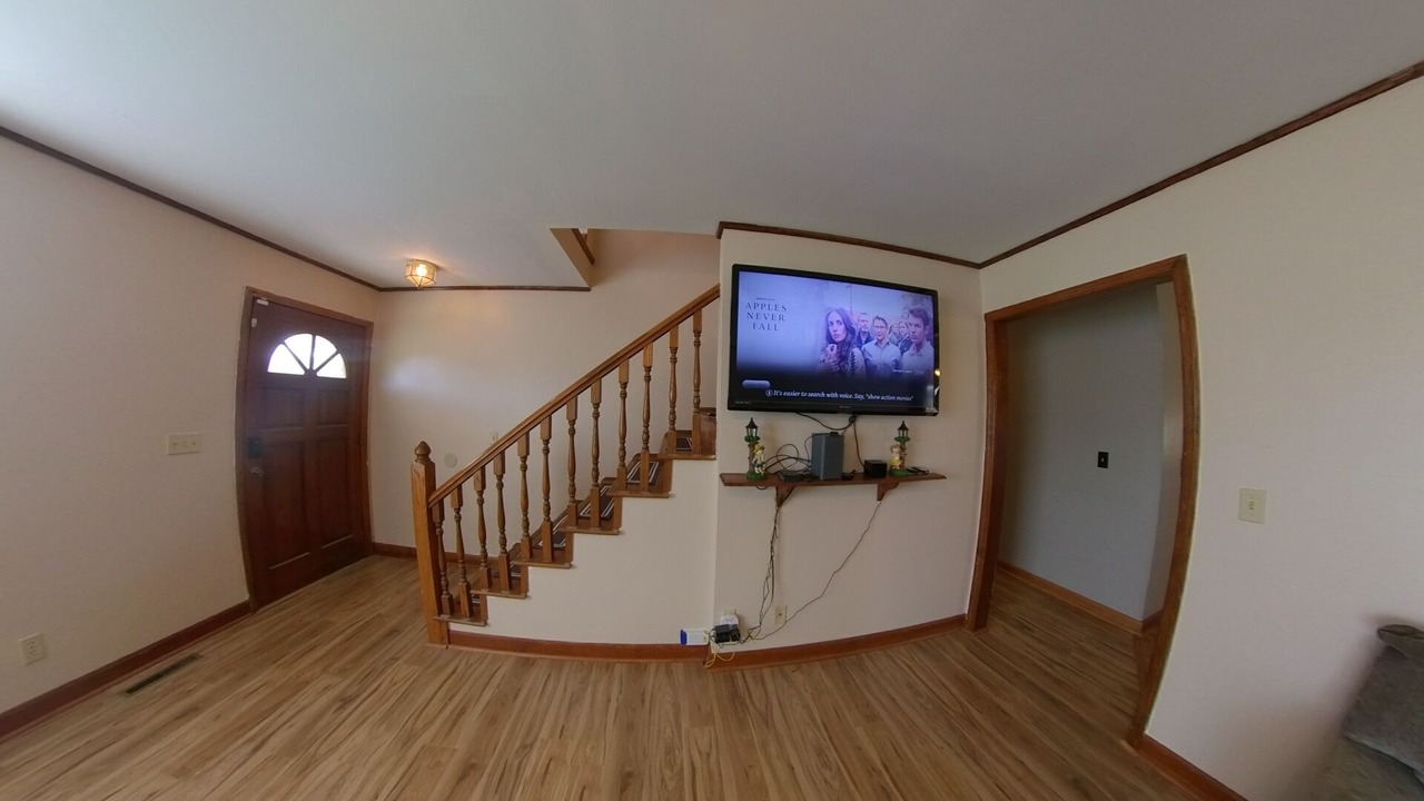 Photo of Others in Saluda