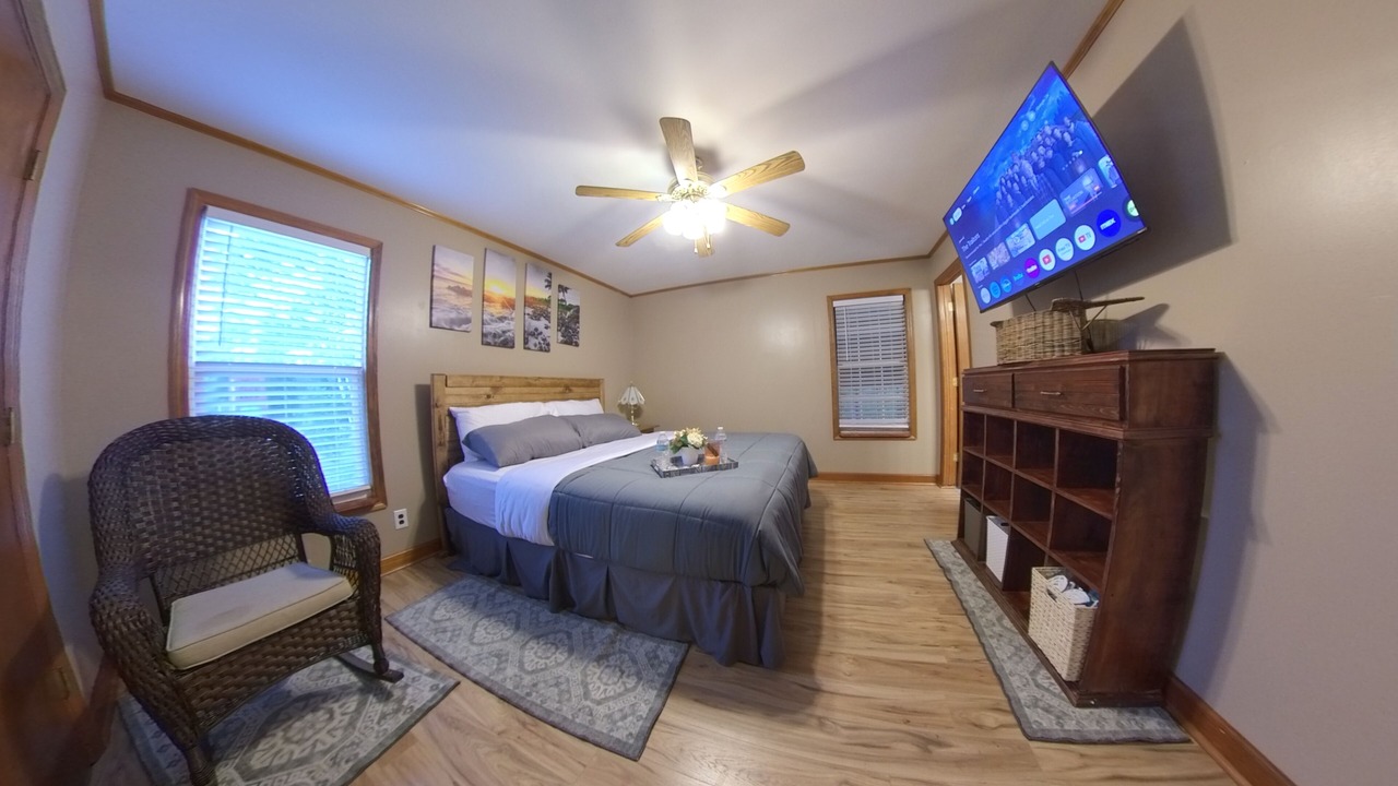 Photo of Bedroom in Saluda