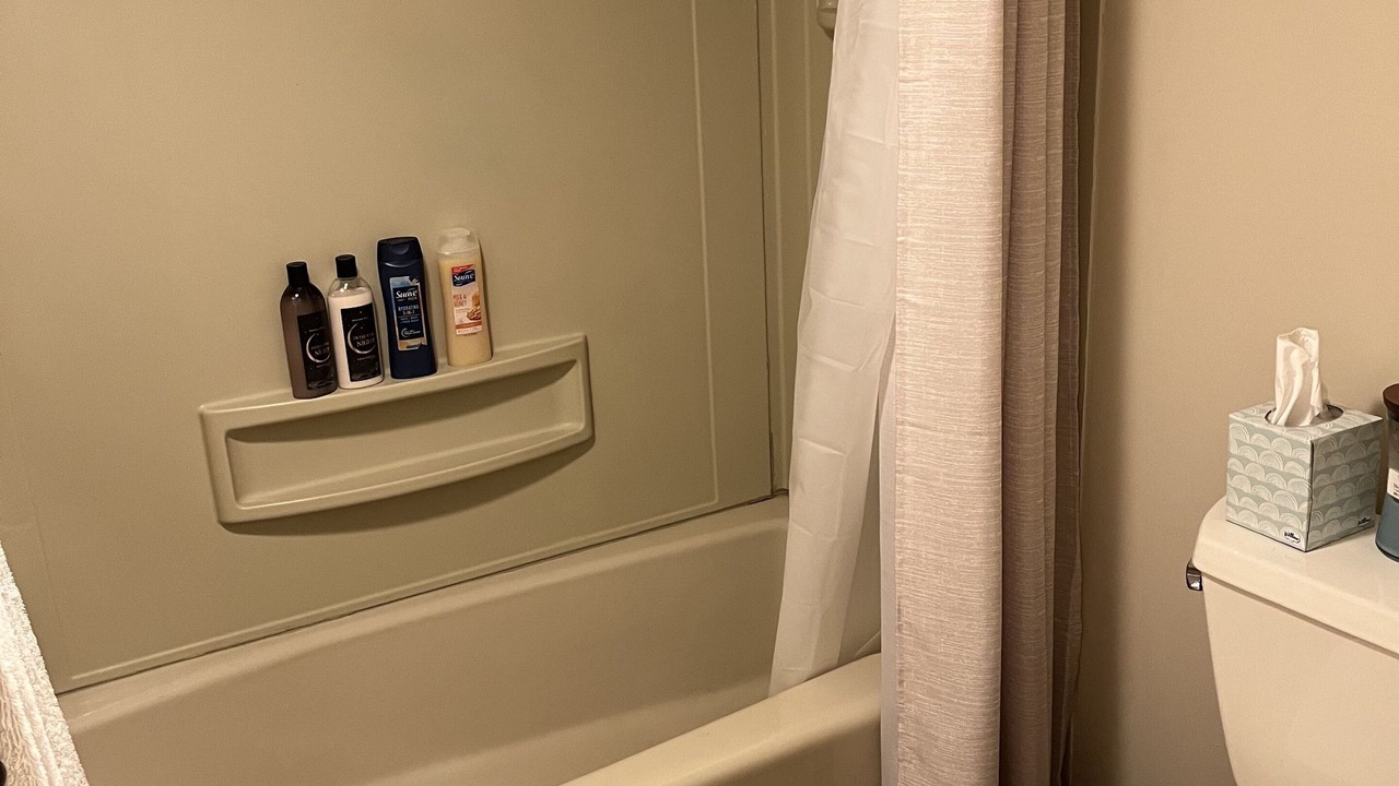 Photo of Bathroom in Rodman