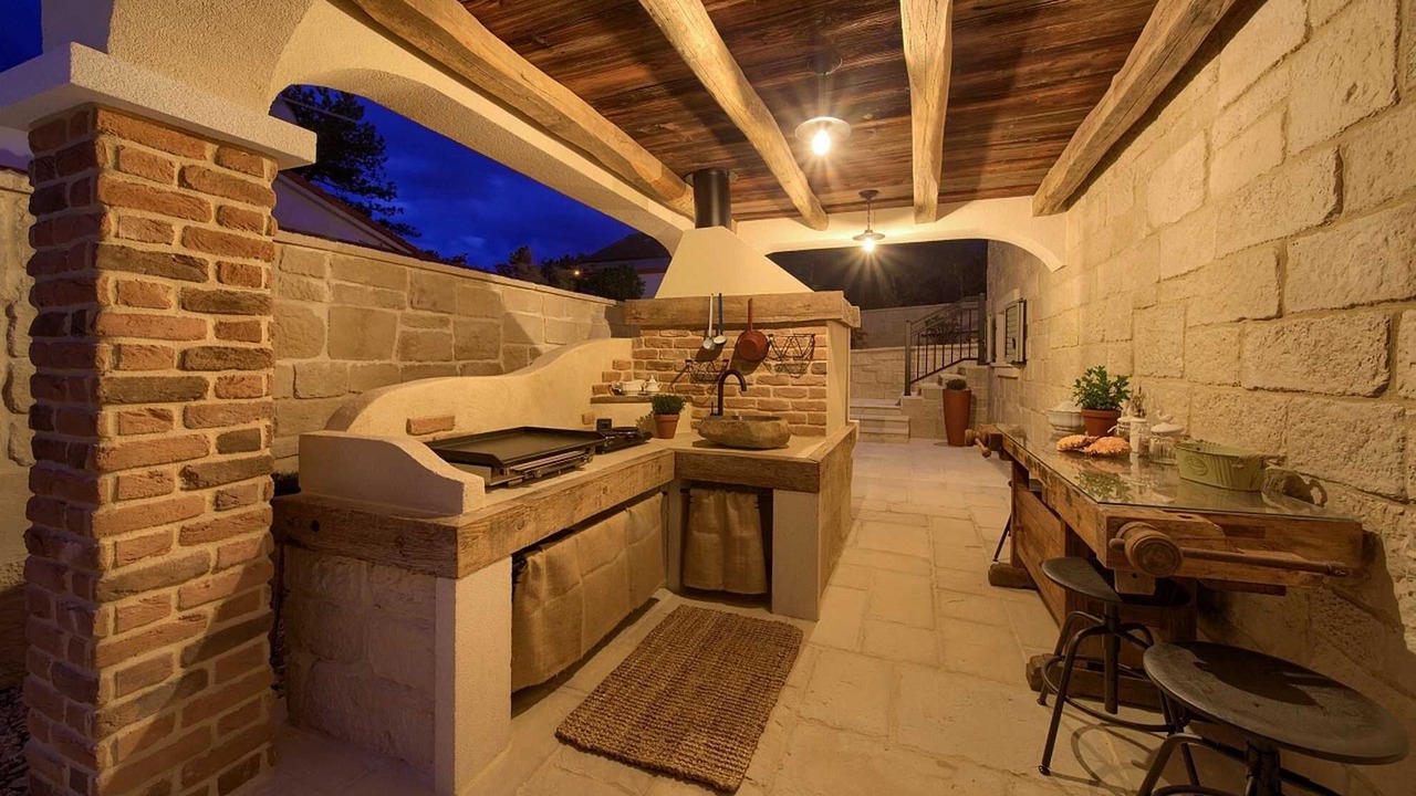 Photo of Outdoor in Silo