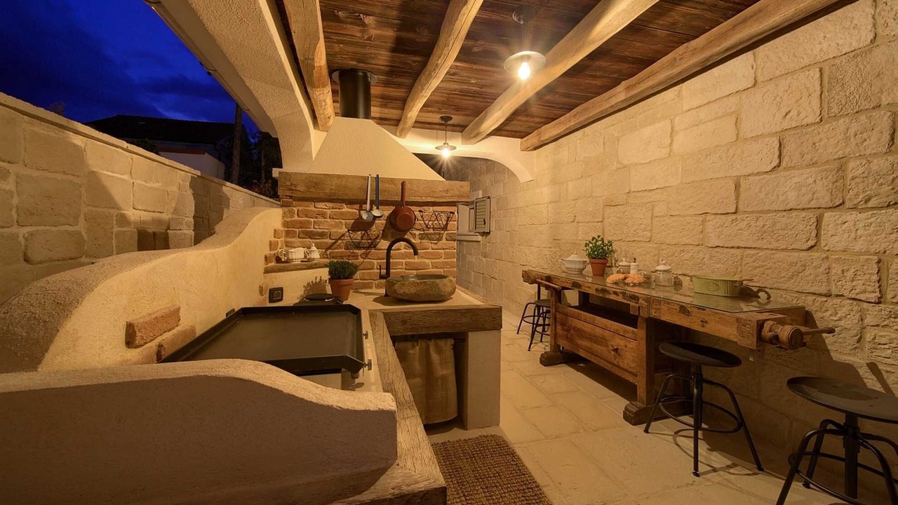 Photo of Outdoor in Silo