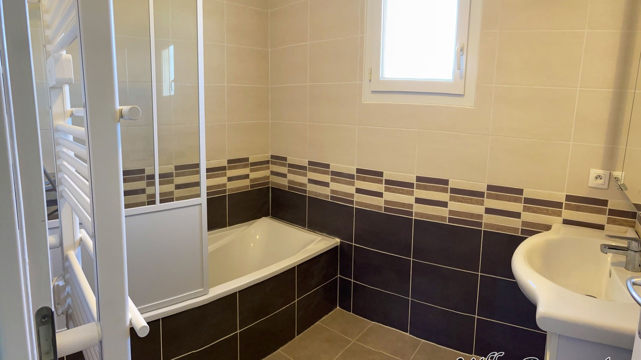 Photo of Bathroom in Aimargues