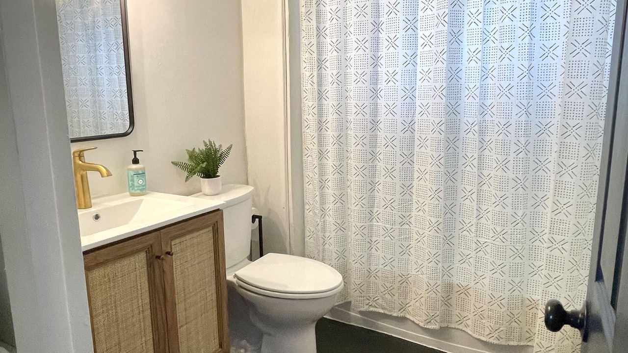Photo of Bathroom in Carbondale