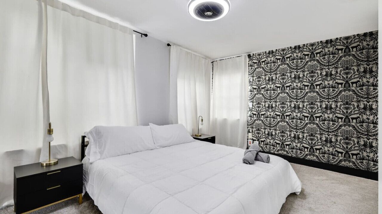 Photo of Bedroom in North Central Carrollton