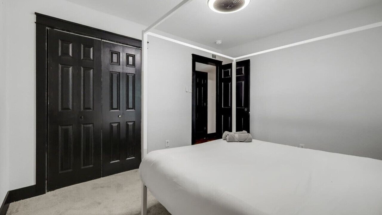 Photo of Bedroom in North Central Carrollton